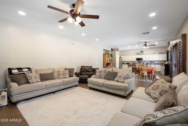 732 S VALLE VERDE --, Mesa, AZ 85208