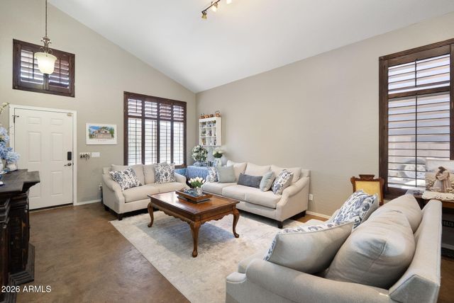 732 S VALLE VERDE --, Mesa, AZ 85208