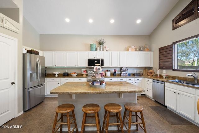 732 S VALLE VERDE --, Mesa, AZ 85208