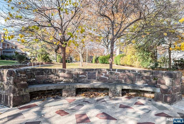 16 Randolph Terrace, Fair Lawn, NJ 07410