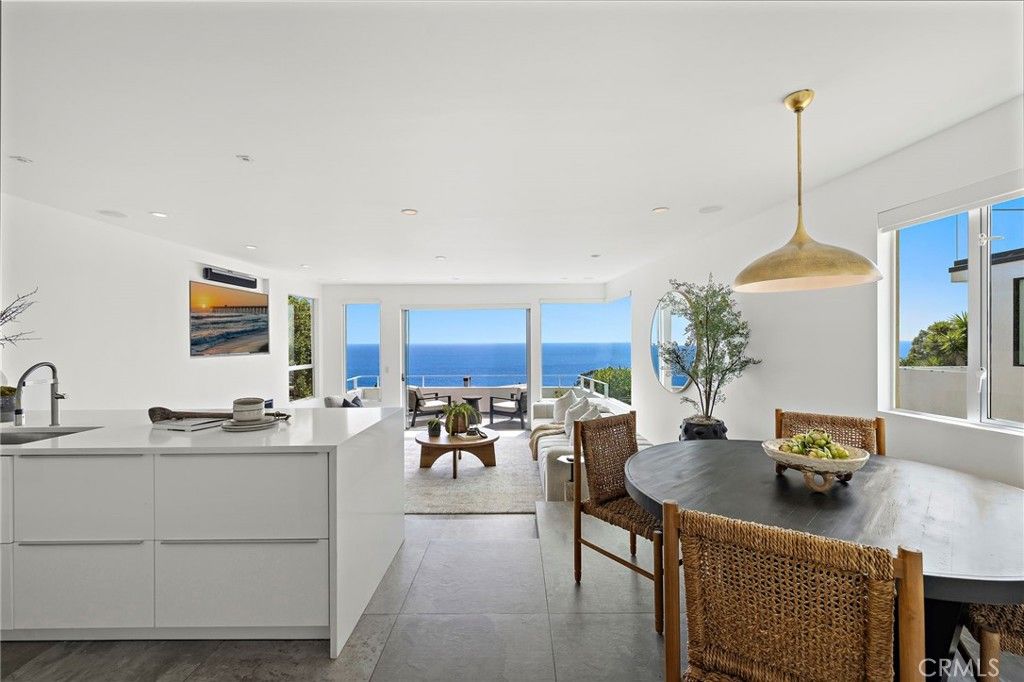 Image 3 of property listing at 2901 Alexander, Laguna Beach, CA 92651