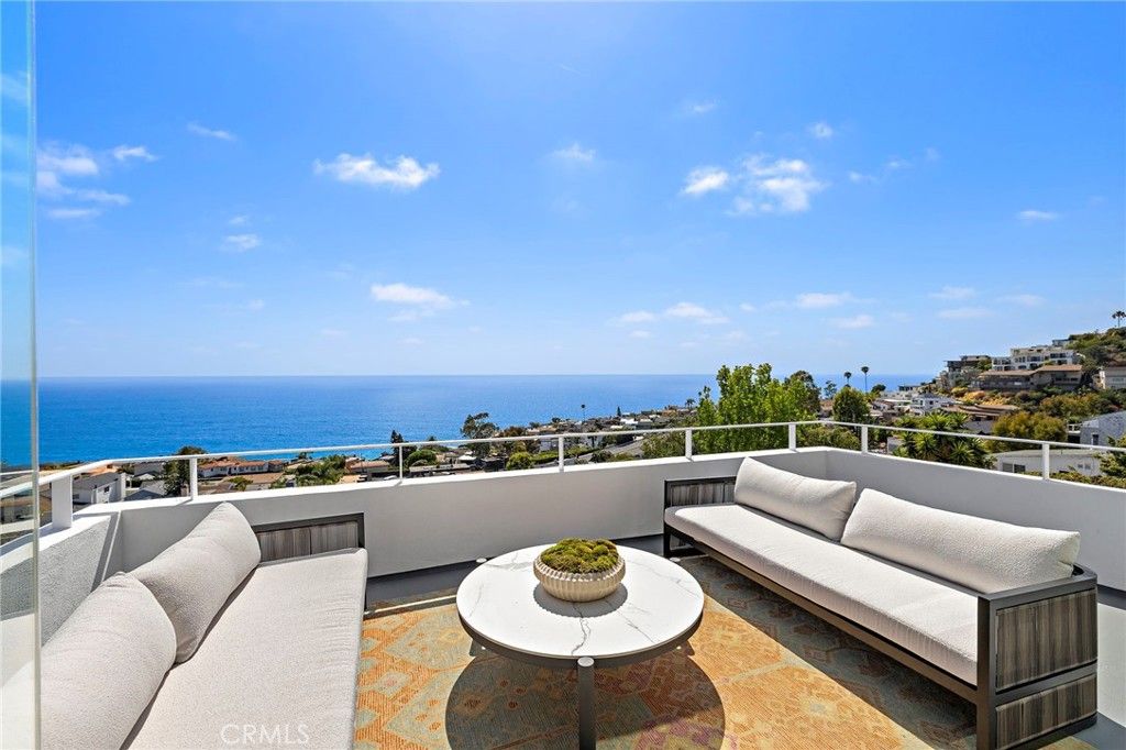Image 8 of property listing at 2901 Alexander, Laguna Beach, CA 92651