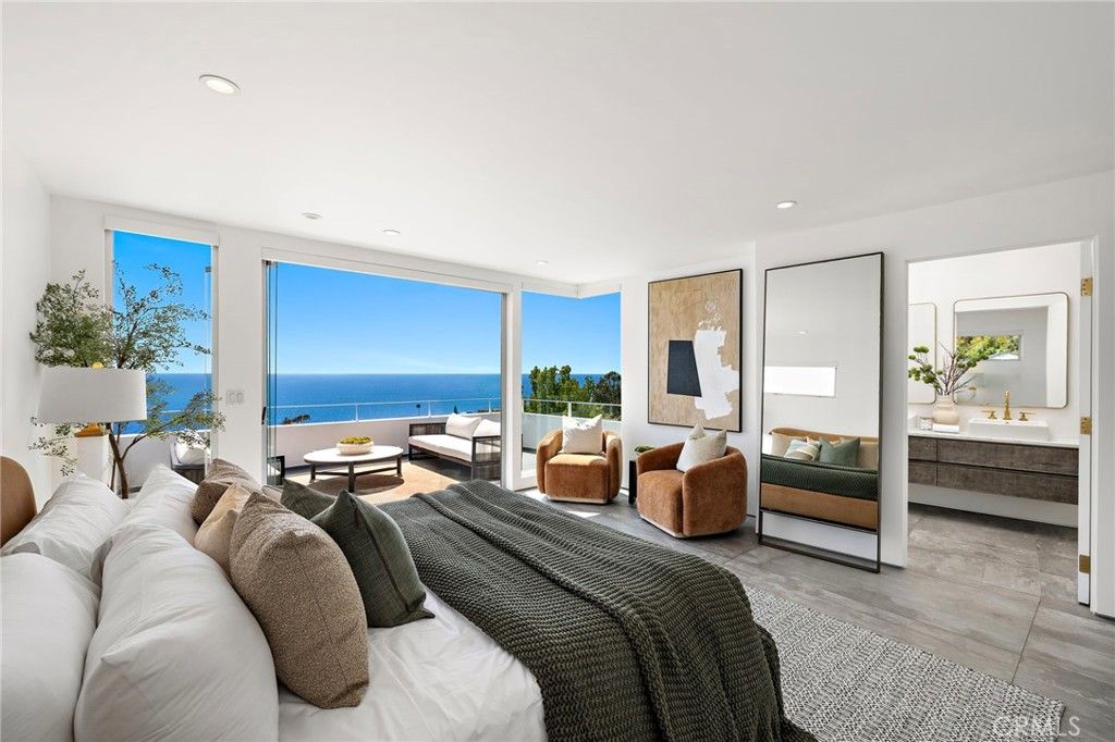 Image 9 of property listing at 2901 Alexander, Laguna Beach, CA 92651