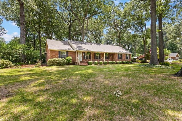 1130 Shenvalee DR, Virginia Beach, VA 23464