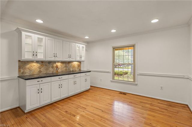 1130 Shenvalee DR, Virginia Beach, VA 23464