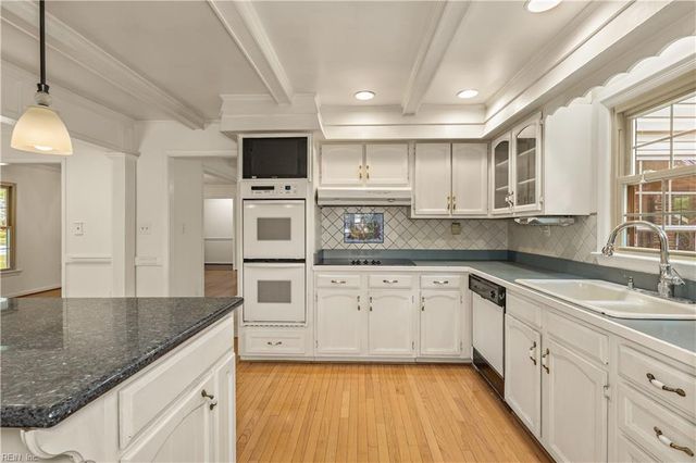 1130 Shenvalee DR, Virginia Beach, VA 23464