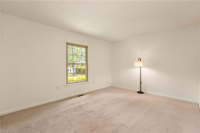 1130 Shenvalee DR, Virginia Beach, VA 23464