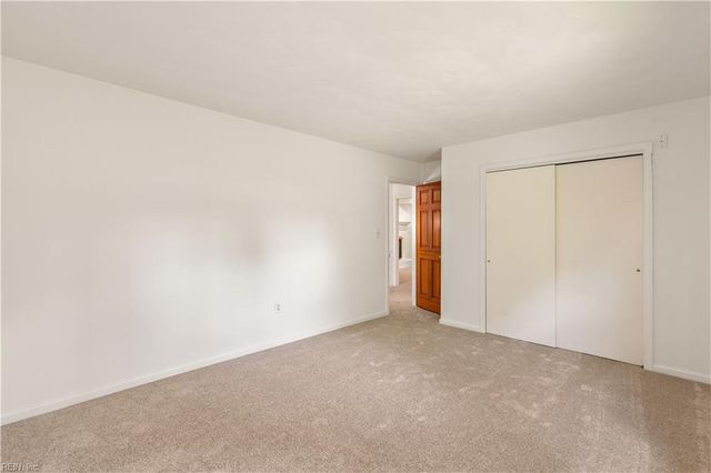 1130 Shenvalee DR, Virginia Beach, VA 23464