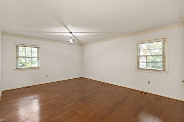 1130 Shenvalee DR, Virginia Beach, VA 23464