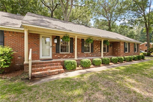 1130 Shenvalee DR, Virginia Beach, VA 23464