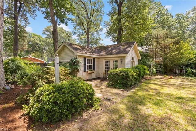 1130 Shenvalee DR, Virginia Beach, VA 23464