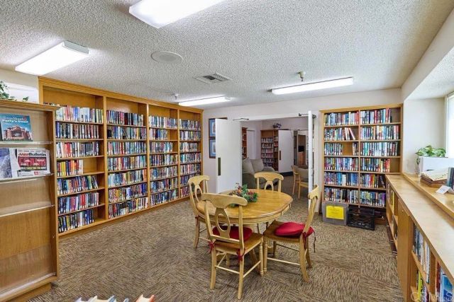 8975 Lawrence Welk Drive 446, Escondido, CA 92026