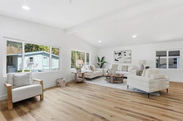 8975 Lawrence Welk Drive 446, Escondido, CA 92026