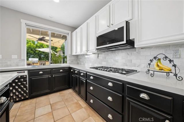 26044 Bates Place, Stevenson Ranch, CA 91381
