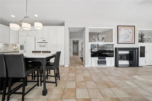 26044 Bates Place, Stevenson Ranch, CA 91381