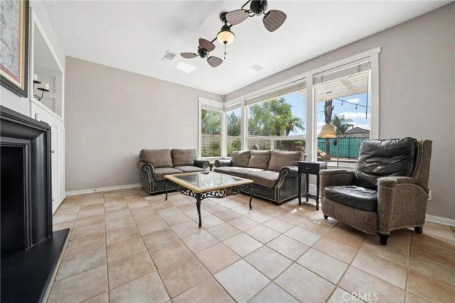 26044 Bates Place, Stevenson Ranch, CA 91381