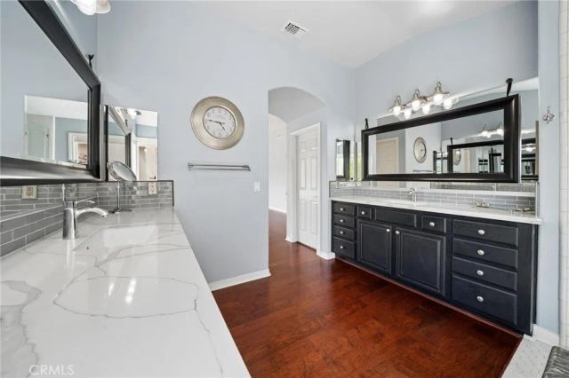 26044 Bates Place, Stevenson Ranch, CA 91381