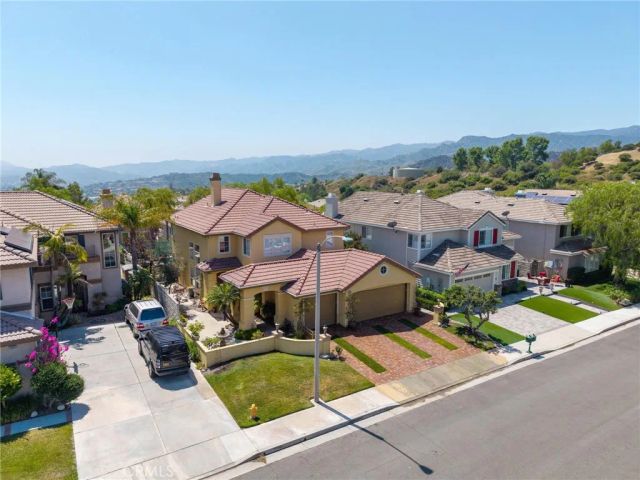 26044 Bates Place, Stevenson Ranch, CA 91381