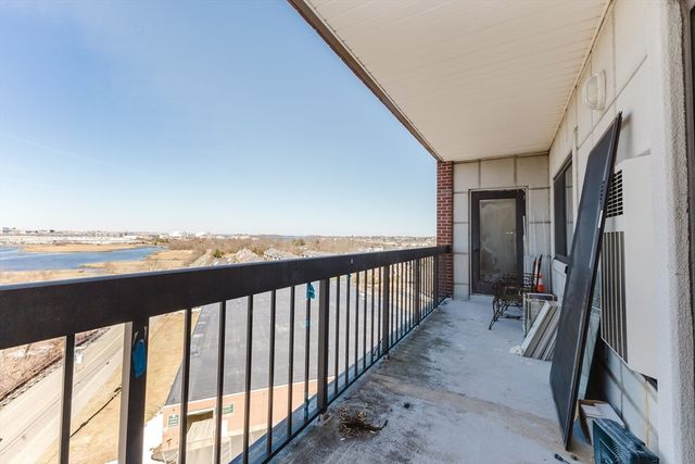 90 Quincy Shore Dr 803, Quincy, MA 02171