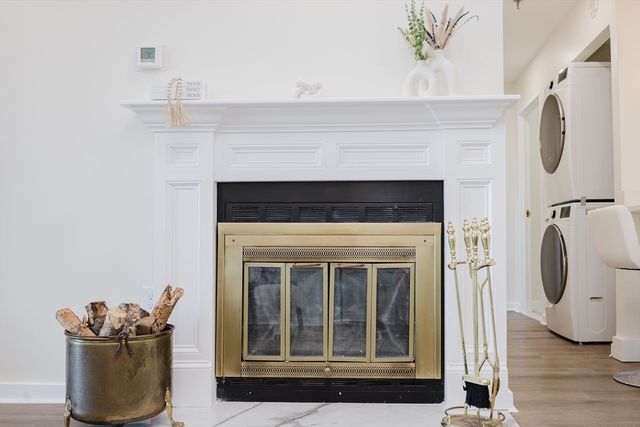 90 Quincy Shore Dr 803, Quincy, MA 02171