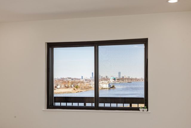 90 Quincy Shore Dr 803, Quincy, MA 02171