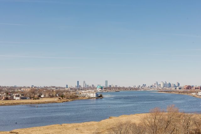 90 Quincy Shore Dr 803, Quincy, MA 02171