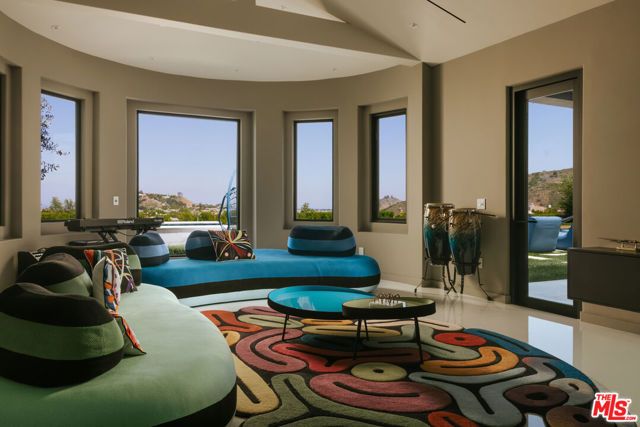 25571 Prado De Azul, Calabasas, CA 91302