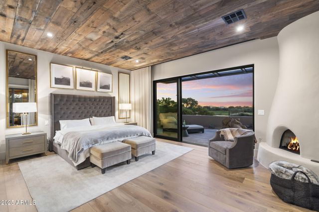 7665 E OLD PAINT Trail, Scottsdale, AZ 85266