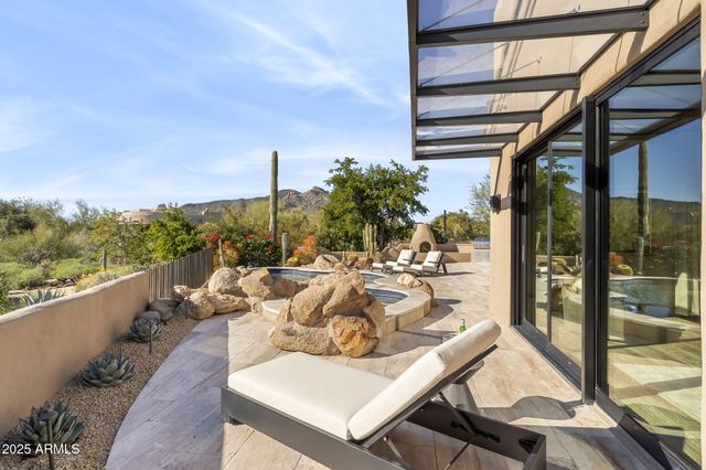 7665 E OLD PAINT Trail, Scottsdale, AZ 85266