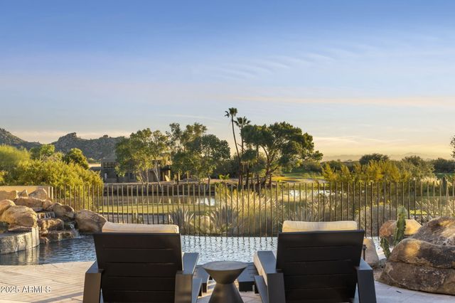 7665 E OLD PAINT Trail, Scottsdale, AZ 85266