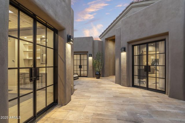 7665 E OLD PAINT Trail, Scottsdale, AZ 85266