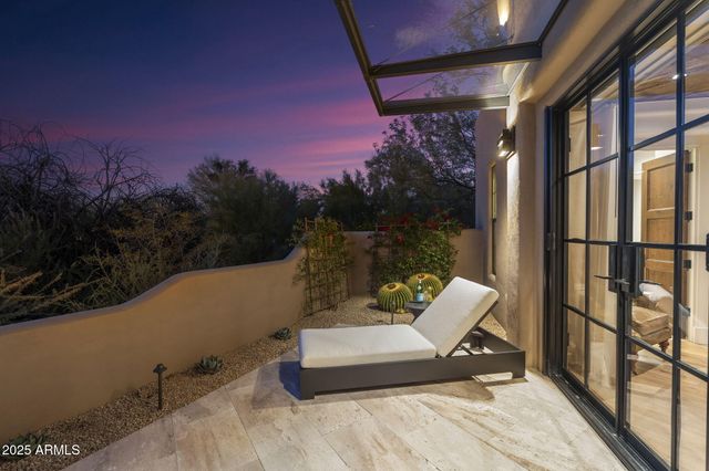 7665 E OLD PAINT Trail, Scottsdale, AZ 85266