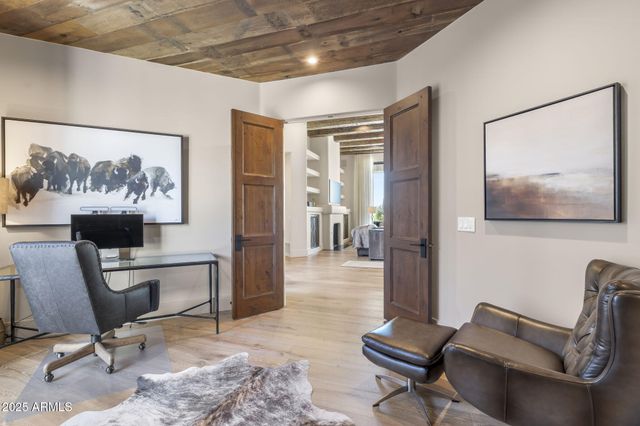 7665 E OLD PAINT Trail, Scottsdale, AZ 85266