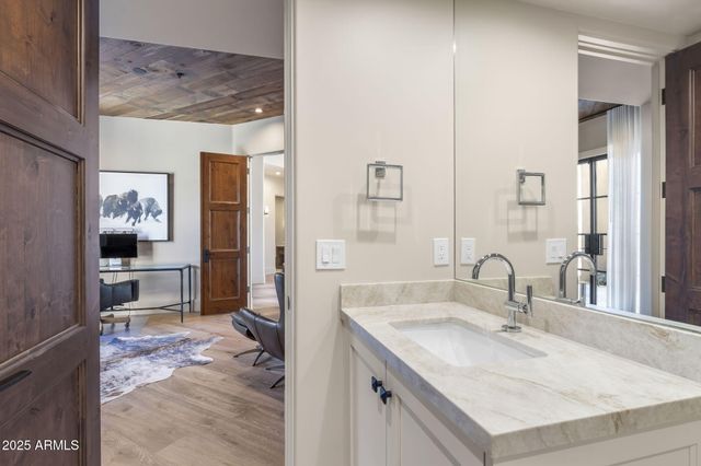 7665 E OLD PAINT Trail, Scottsdale, AZ 85266