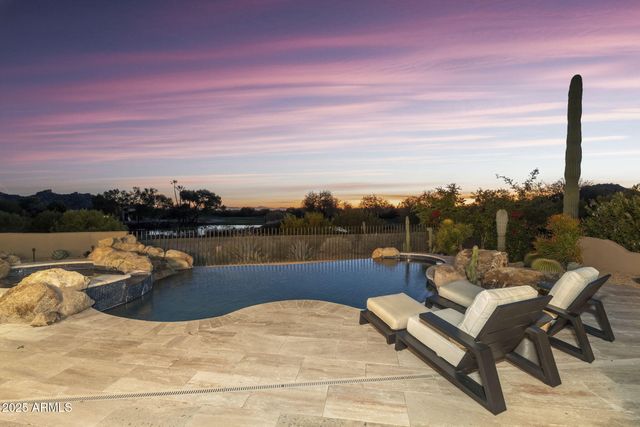 7665 E OLD PAINT Trail, Scottsdale, AZ 85266