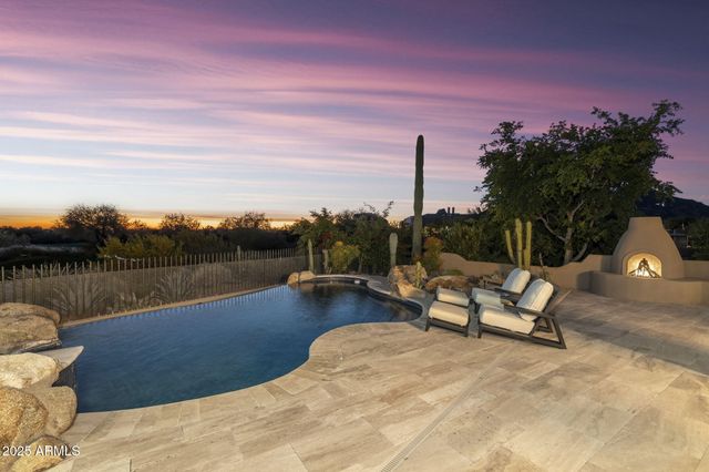 7665 E OLD PAINT Trail, Scottsdale, AZ 85266