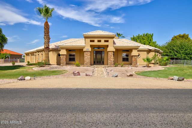 284 S 162nd Street, Gilbert, AZ 85296