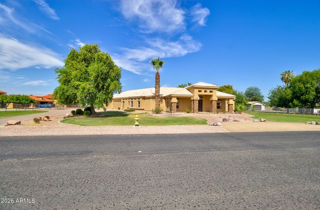 284 S 162nd Street, Gilbert, AZ 85296