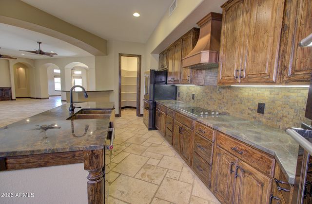 284 S 162nd Street, Gilbert, AZ 85296
