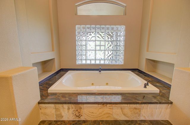 284 S 162nd Street, Gilbert, AZ 85296