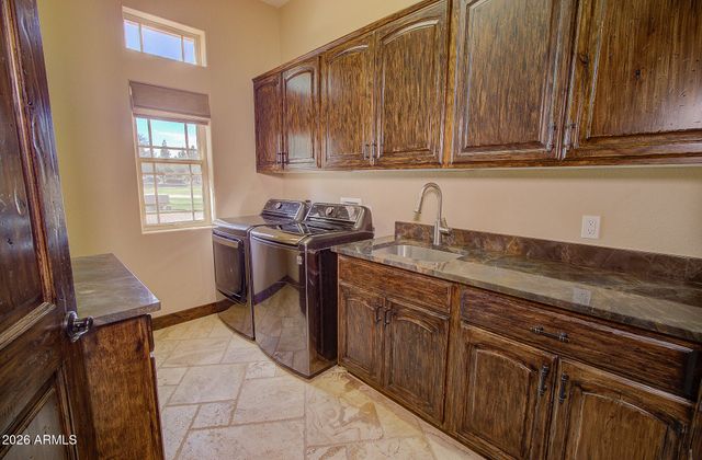 284 S 162nd Street, Gilbert, AZ 85296