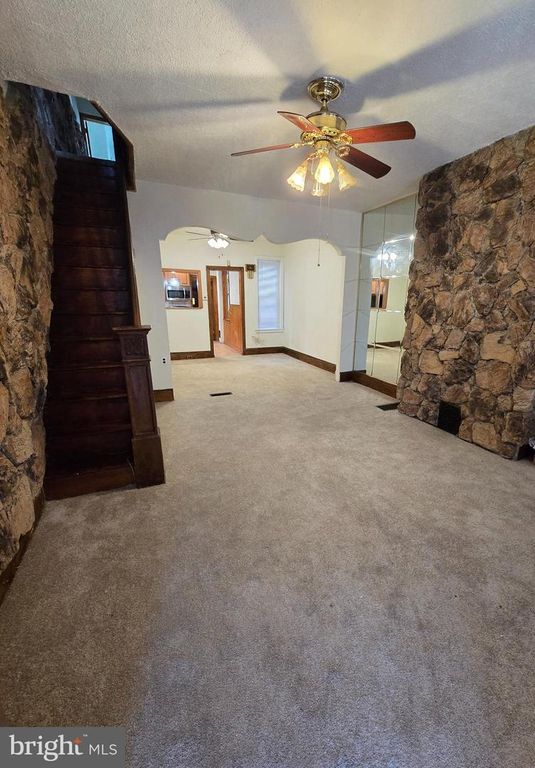 5533 POPLAR ST, PHILADELPHIA, PA 19131 — photo 2