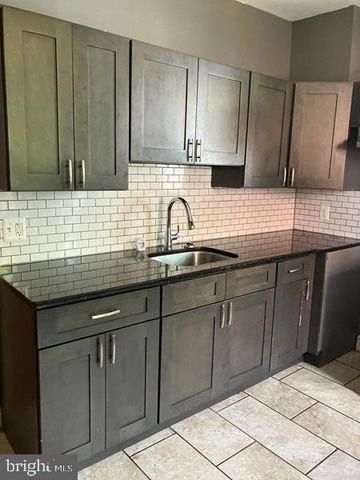 29 E FORNANCE ST, Norristown, PA 19401