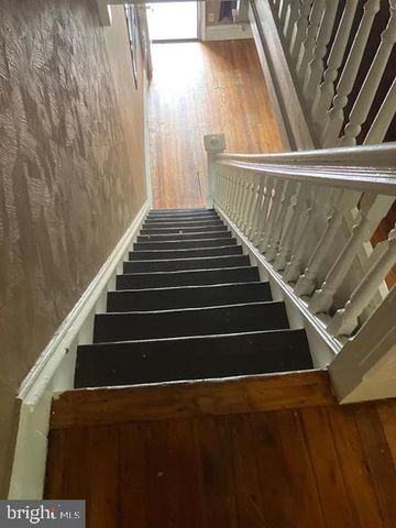 29 E FORNANCE ST, Norristown, PA 19401