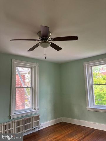 29 E FORNANCE ST, Norristown, PA 19401