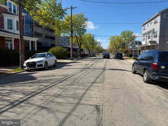 29 E FORNANCE ST, Norristown, PA 19401