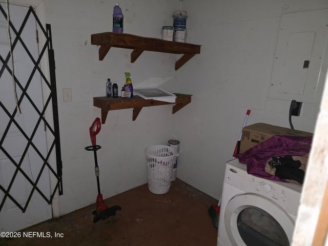 7229 KEN KNIGHT Drive E, Jacksonville, FL 32209