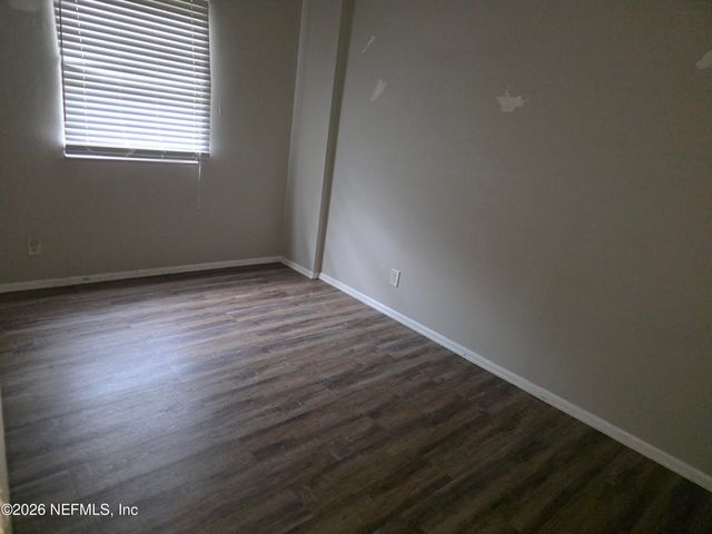 7229 KEN KNIGHT Drive E, Jacksonville, FL 32209