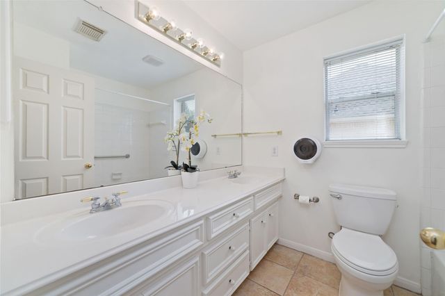 12435 Hazyglen Drive, Houston, TX 77082