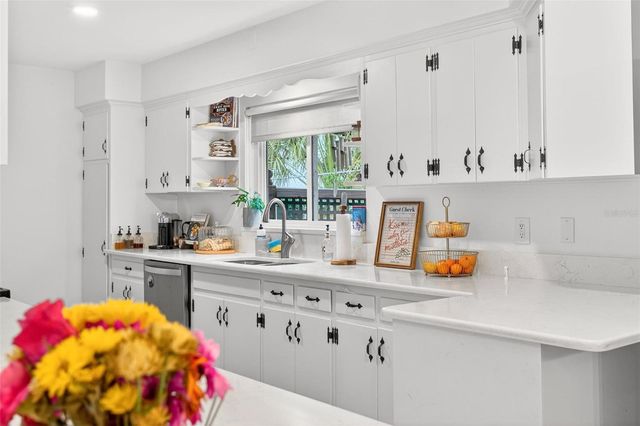 2311 SUNSET DRIVE, Eustis, FL 32726